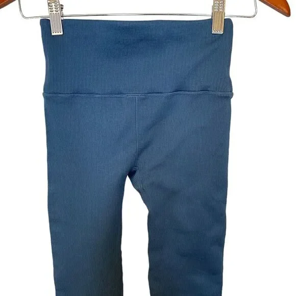 Fabletics High-Waisted Seamless Rib Legging - Picture 8 of 13